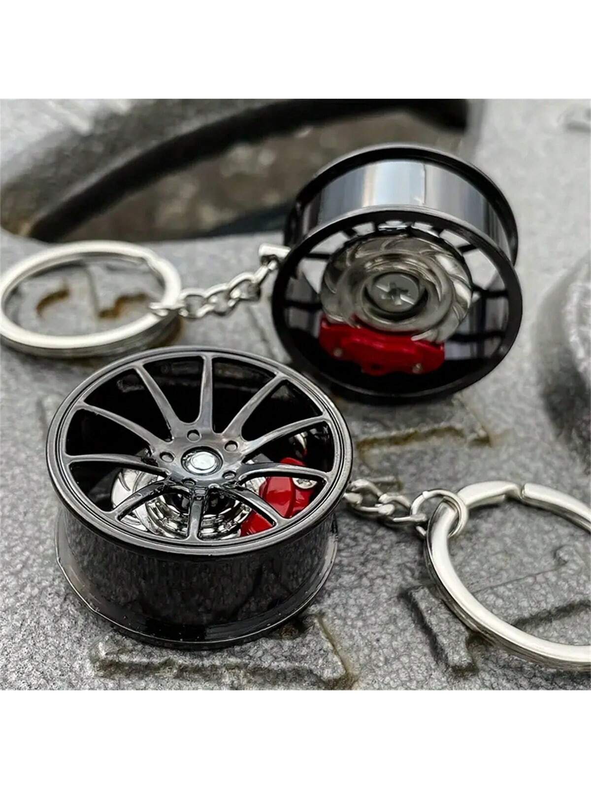 1Pc Rotating Rim Car Keychain Pendant