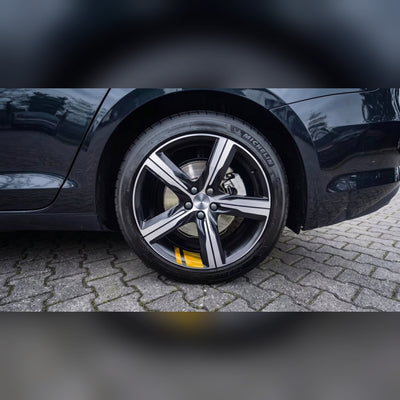 Universal Reflective Wheel Rim Stripe Stickers, Set of 4 (4 Colors)